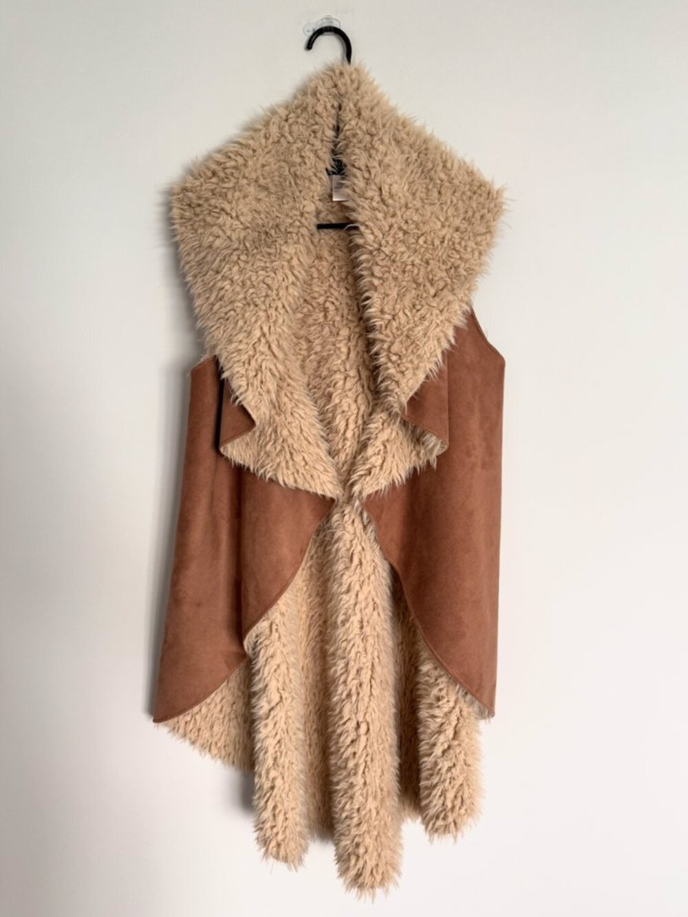 AKIRA Chicago Faux Shearling Waterfall Vest Camel Faux Suede One Size